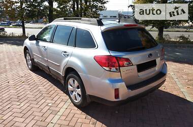 Универсал Subaru Outback 2011 в 