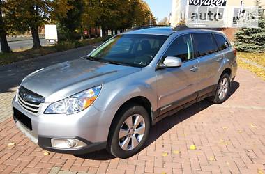 Универсал Subaru Outback 2011 в 