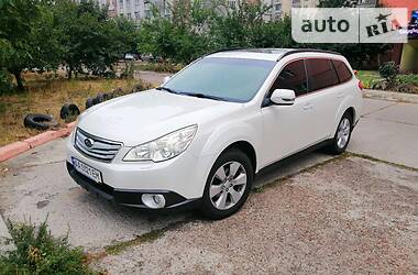 Внедорожник / Кроссовер Subaru Outback 2011 в Броварах