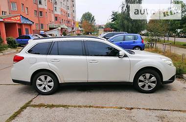 Внедорожник / Кроссовер Subaru Outback 2011 в Броварах