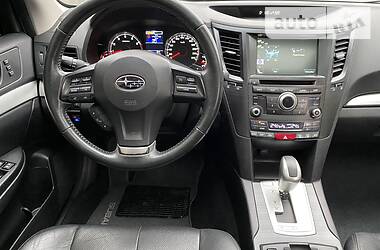 Универсал Subaru Outback 2013 в Киеве