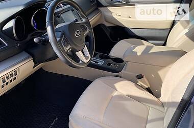 Позашляховик / Кросовер Subaru Outback 2016 в 
