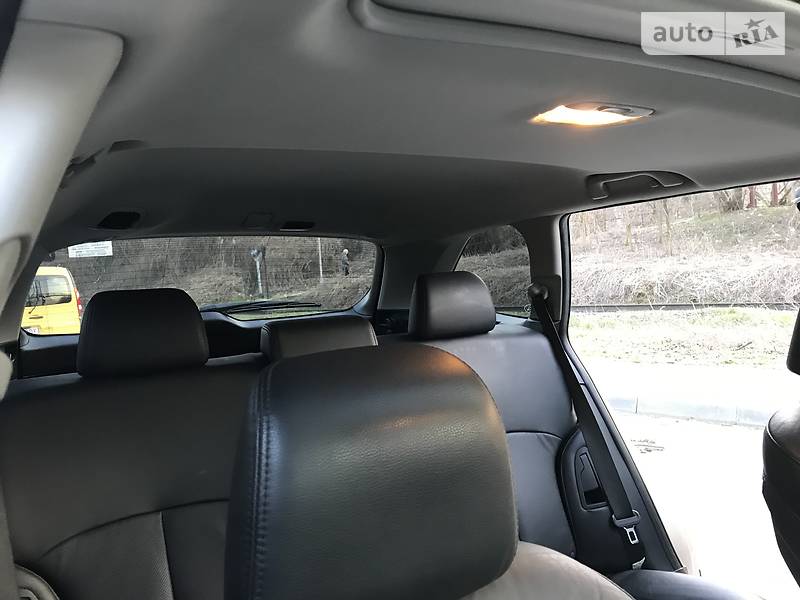 Універсал Subaru Outback 2013 в Чернівцях