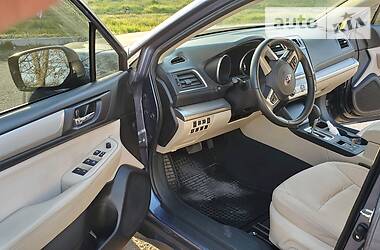 Позашляховик / Кросовер Subaru Outback 2017 в 