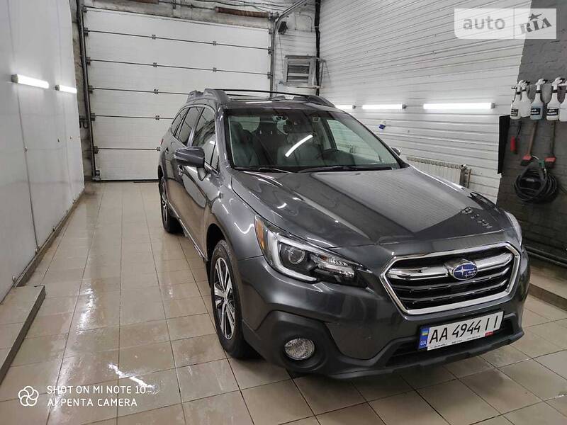 Універсал Subaru Outback 2018 в Києві
