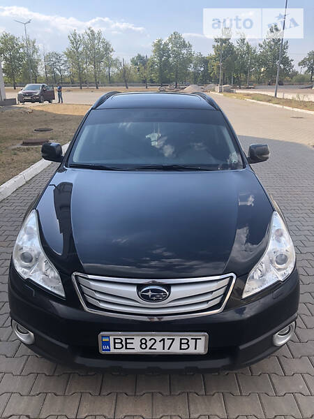 Позашляховик / Кросовер Subaru Outback 2011 в Миколаєві