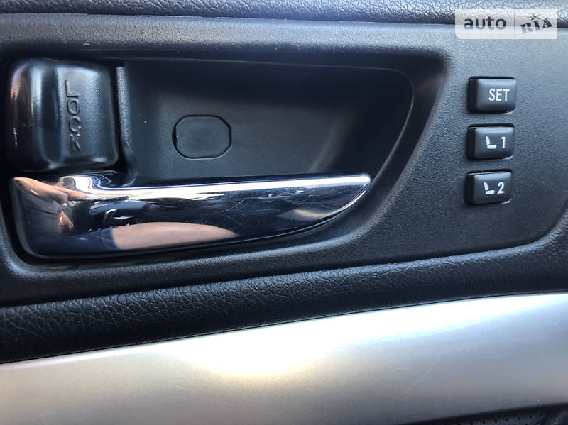 Позашляховик / Кросовер Subaru Outback 2011 в Миколаєві