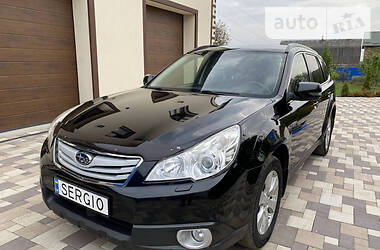 Универсал Subaru Outback 2011 в Хмельницком