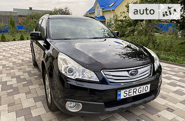 Универсал Subaru Outback 2011 в Хмельницком