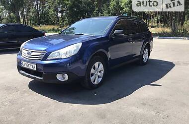 Універсал Subaru Outback 2010 в Києві