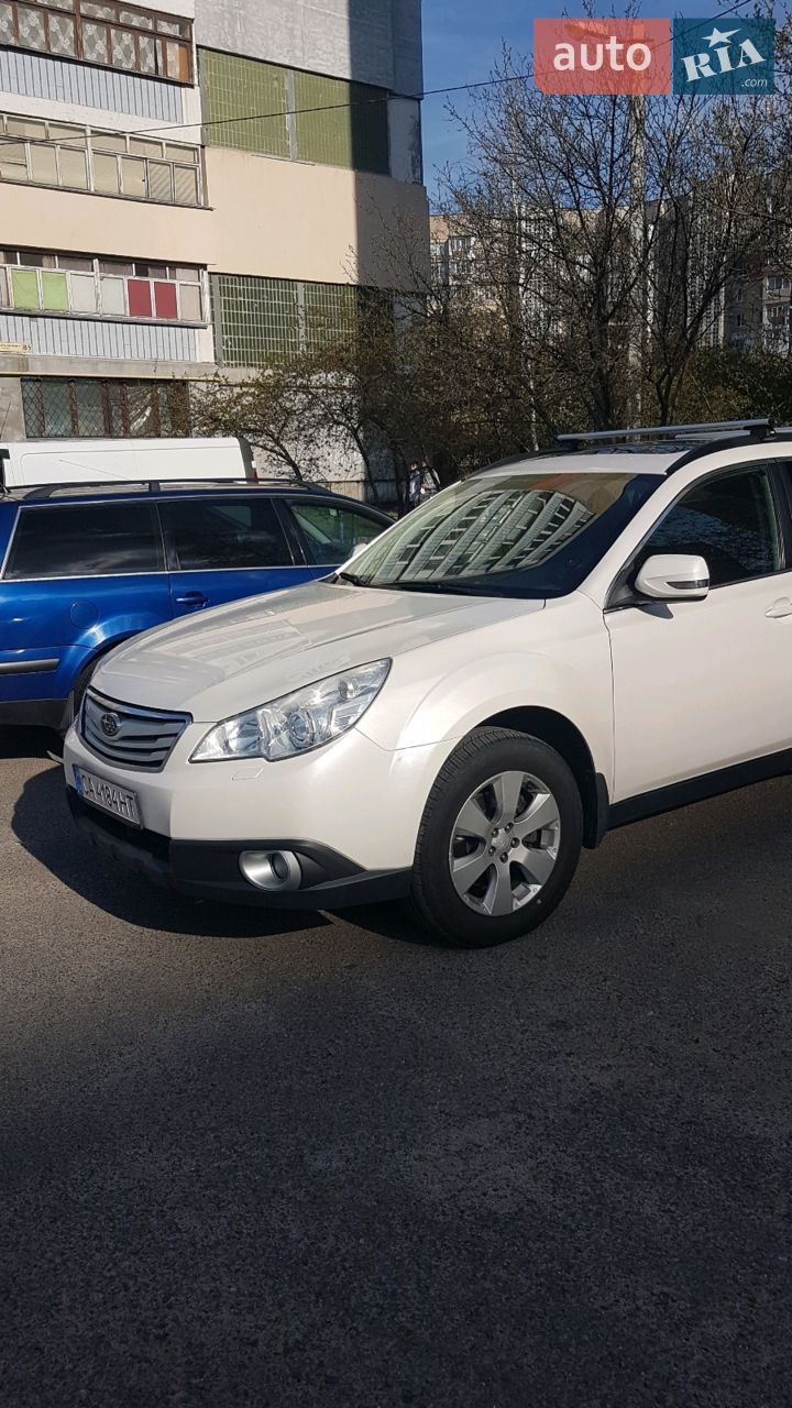 2011 Subaru Outback - мініатюра 11