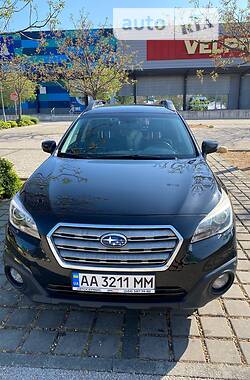 Универсал Subaru Outback 2015 в Киеве