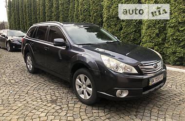 Универсал Subaru Outback 2010 в Владимирце