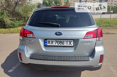 Универсал Subaru Outback 2013 в Кривом Роге