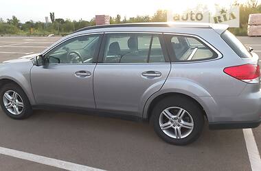 Универсал Subaru Outback 2010 в Кривом Роге