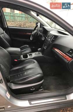Внедорожник / Кроссовер Subaru Outback 2011 в Виннице