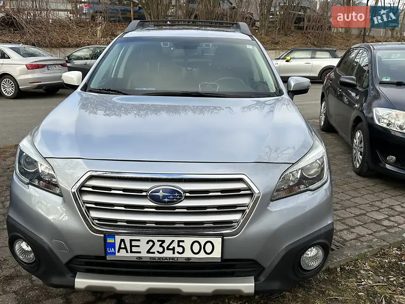 Универсал Subaru Outback 2015 в 