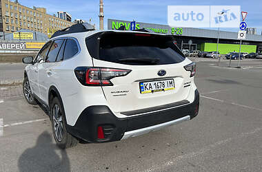 Универсал Subaru Outback 2020 в Киеве