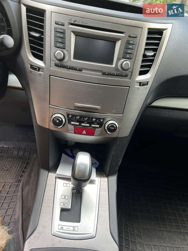 Универсал Subaru Outback 2014 в Днепре