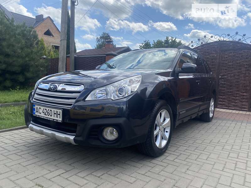 Универсал Subaru Outback 2013 в Луцке