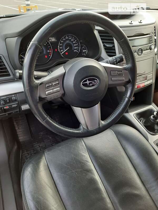 Универсал Subaru Outback 2010 в Каменец-Подольском фото 24 Универсал Subaru Outback 2010 в Каменец-Подольском