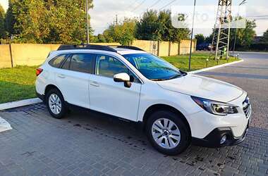 Універсал Subaru Outback 2017 в Дніпрі