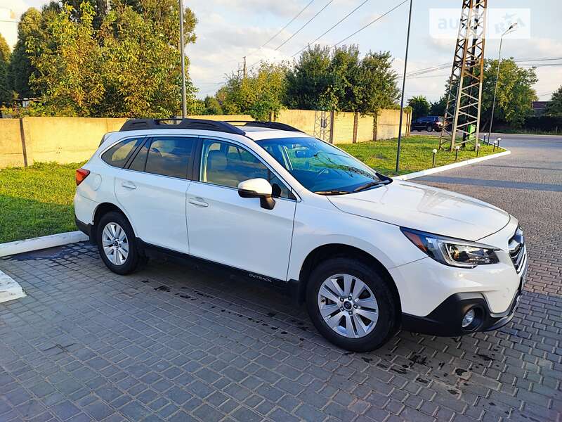 Subaru Outback 2017