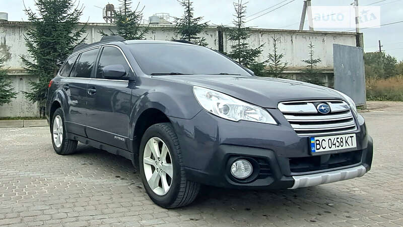 Універсал Subaru Outback 2013 в Львові