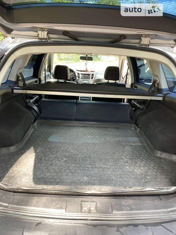 Универсал Subaru Outback 2011 в Тернополе