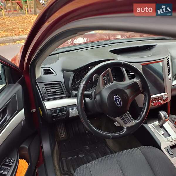 Универсал Subaru Outback 2012 в Николаеве