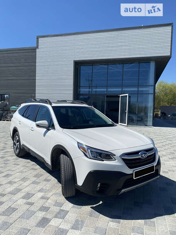 Универсал Subaru Outback 2019 в Тернополе