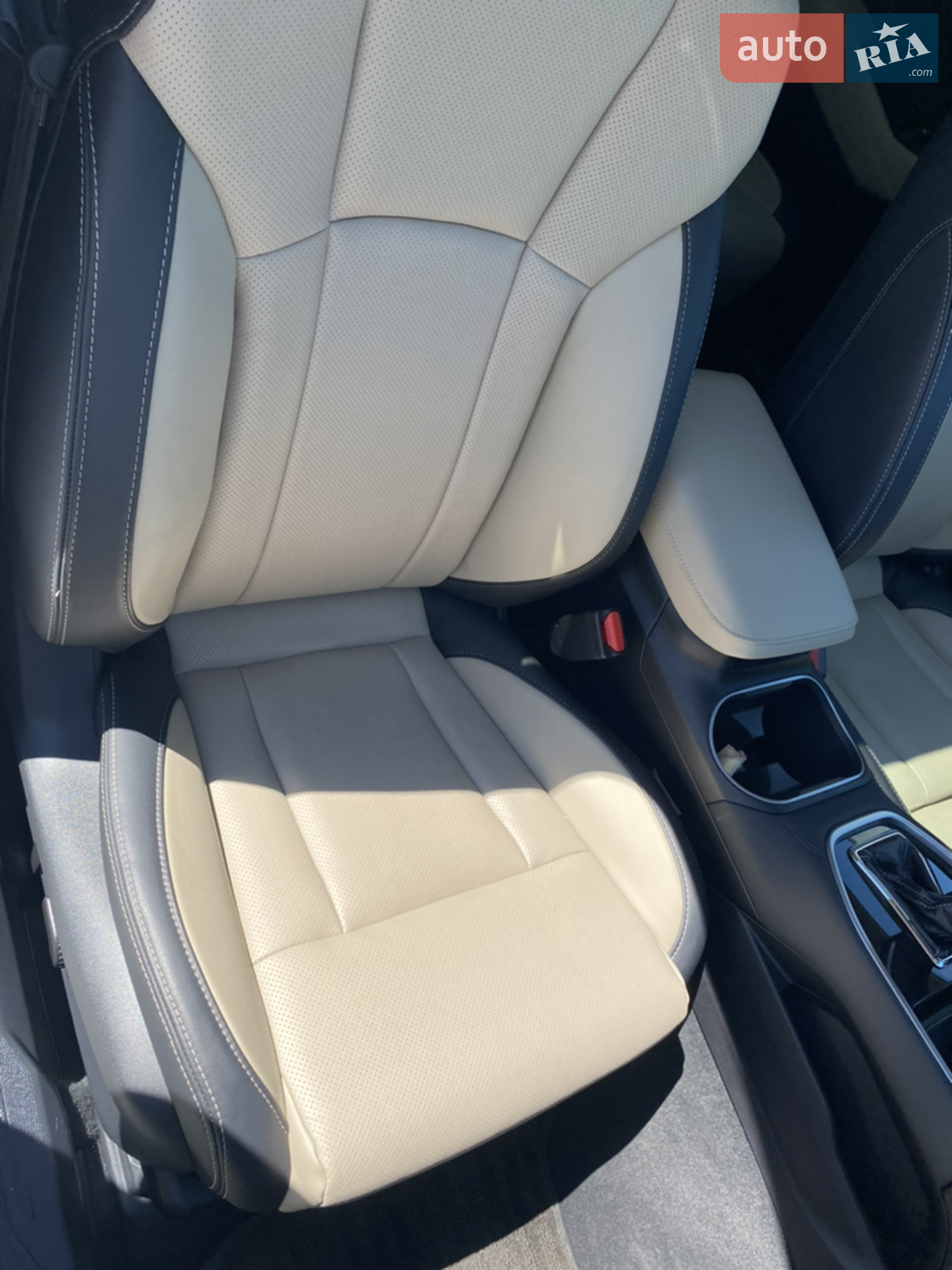 2019 Subaru Outback - мініатюра 17