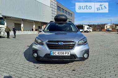 Универсал Subaru Outback 2016 в Львове