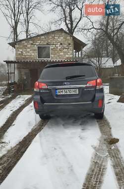 Універсал Subaru Outback 2011 в Житомирі