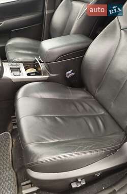 Універсал Subaru Outback 2011 в Житомирі