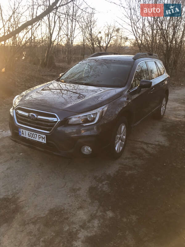 Универсал Subaru Outback 2014 в Киеве