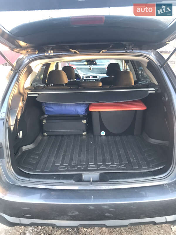 Универсал Subaru Outback 2014 в Киеве