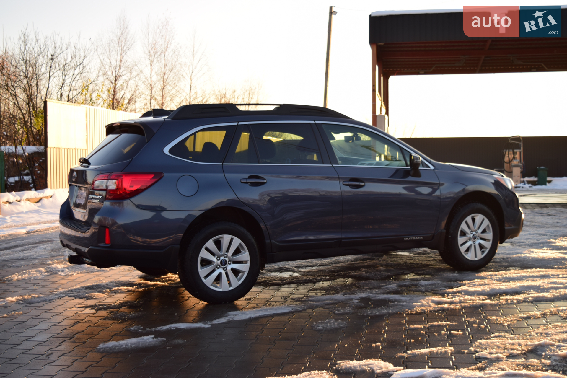 2017 Subaru Outback - мініатюра 6