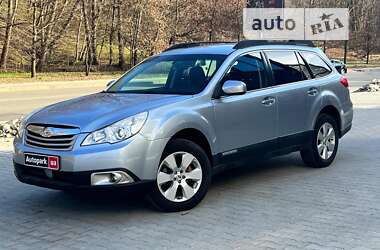 Универсал Subaru Outback 2012 в Киеве