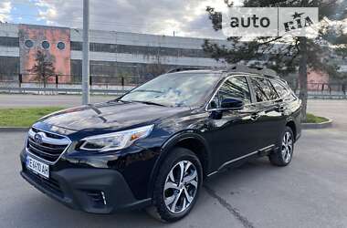 Универсал Subaru Outback 2021 в Киеве