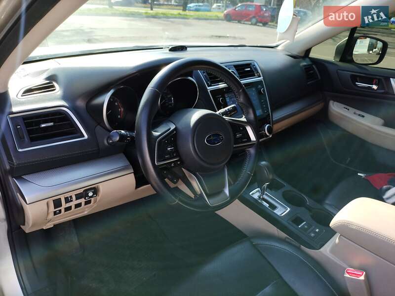 Універсал Subaru Outback 2017 в Одесі