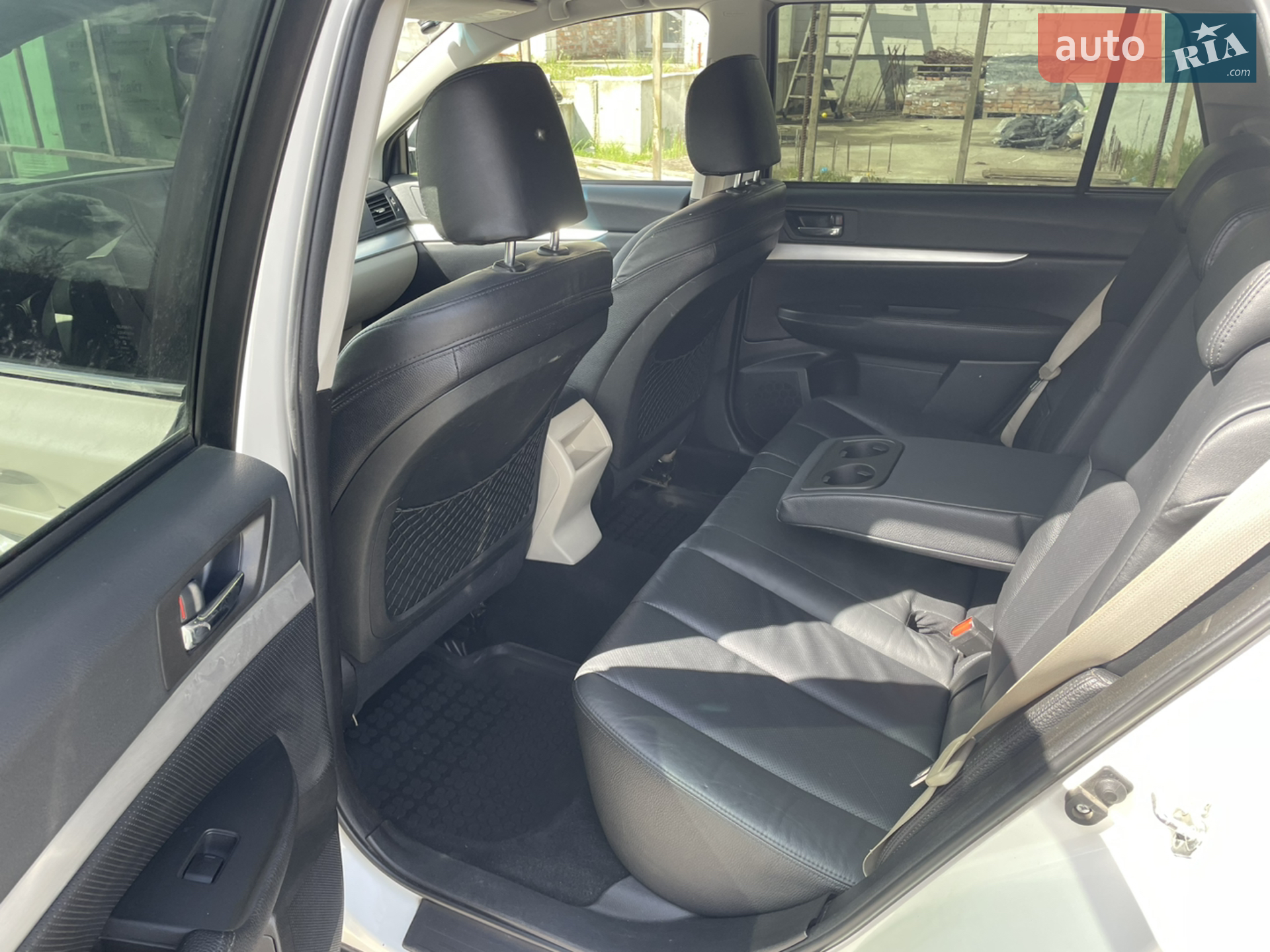 2011 Subaru Outback - мініатюра 3