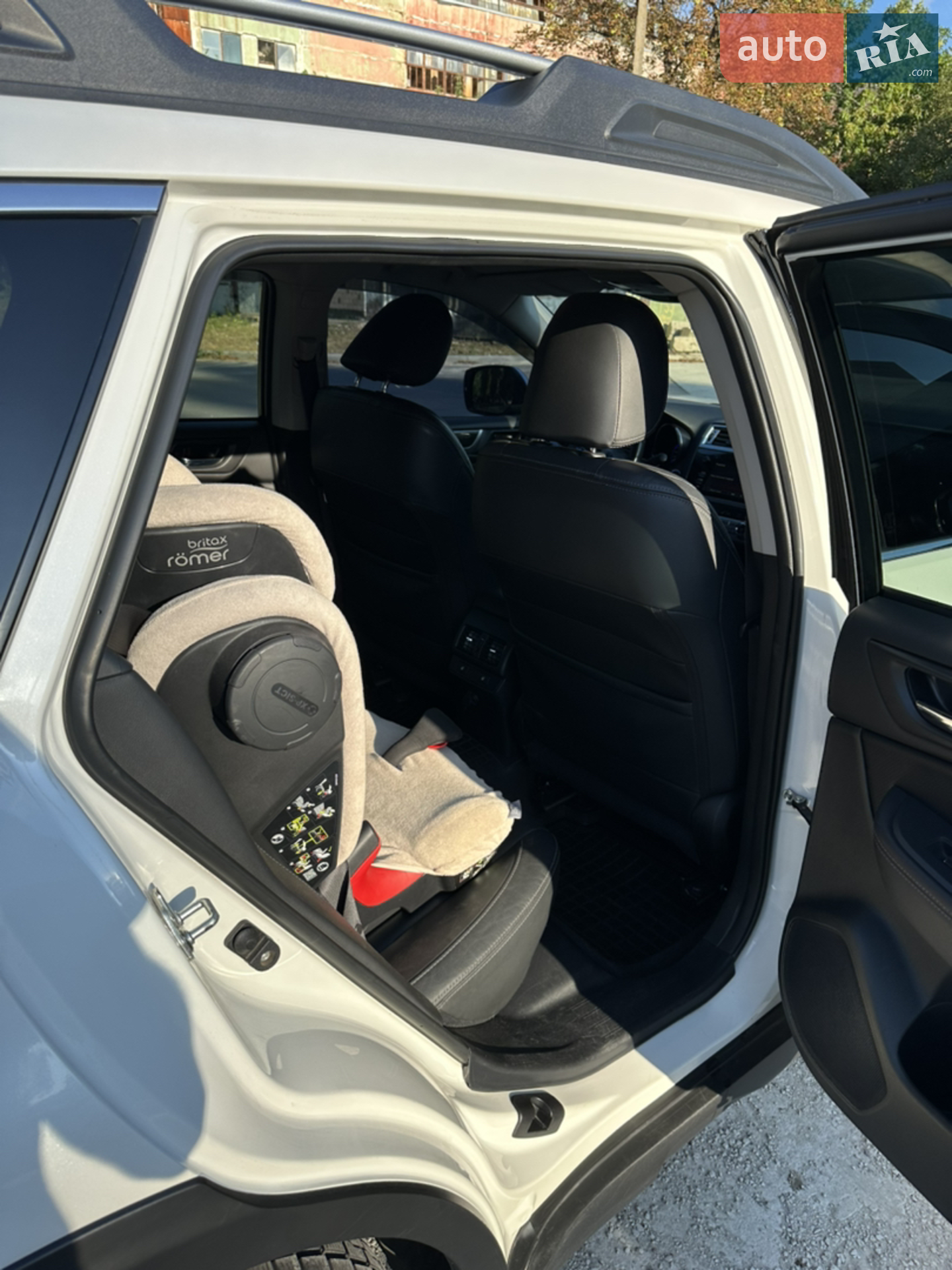 2017 Subaru Outback - мініатюра 38