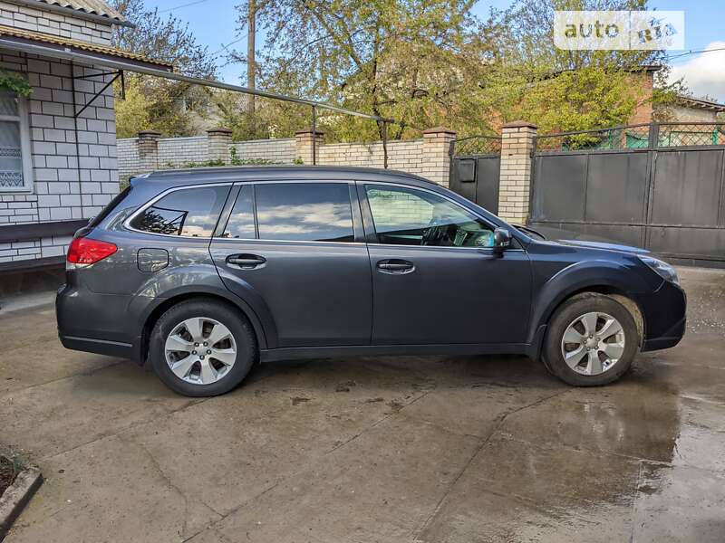 Универсал Subaru Outback 2011 в Жмеринке
