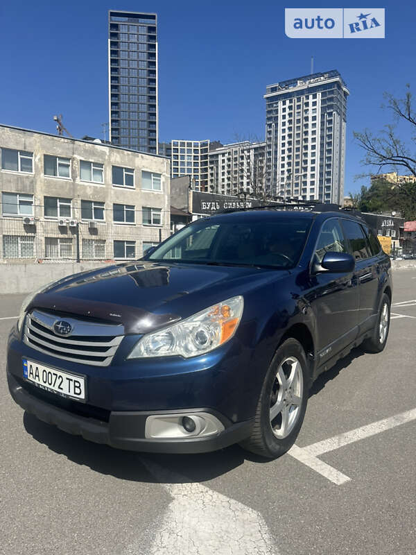 Універсал Subaru Outback 2009 в Києві