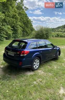 Универсал Subaru Outback 2011 в Черновцах