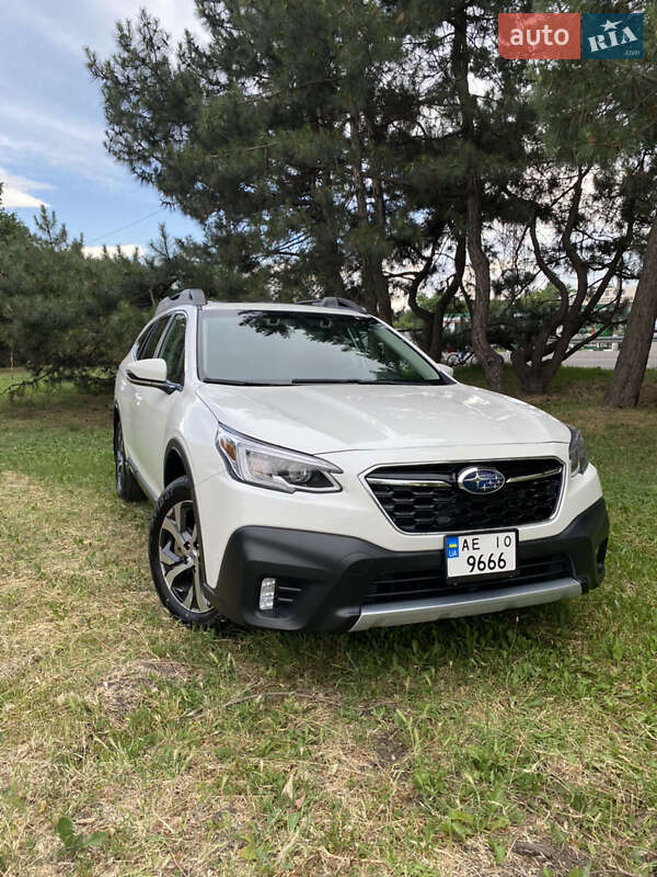 Універсал Subaru Outback 2022 в Дніпрі