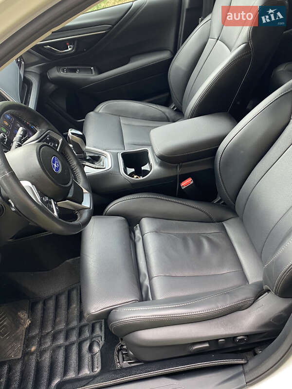 Універсал Subaru Outback 2022 в Дніпрі