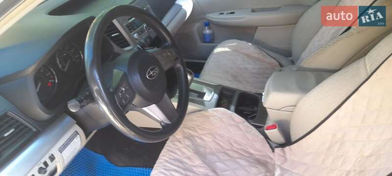 Универсал Subaru Outback 2011 в Виноградове