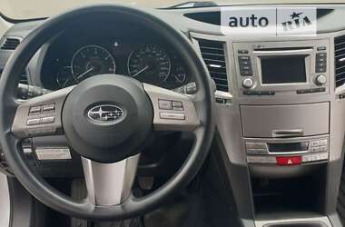 Универсал Subaru Outback 2012 в Киеве